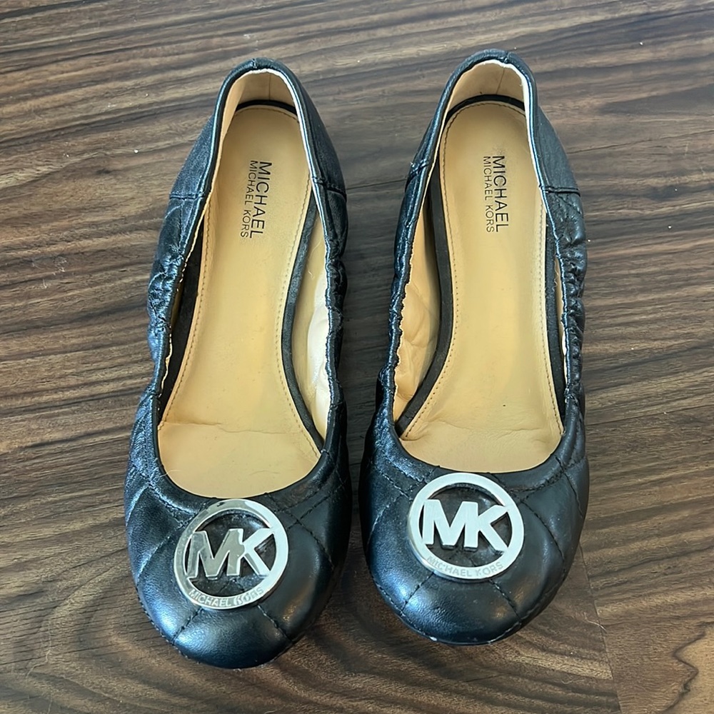 Michael Kors black slip on stretch ballet flats